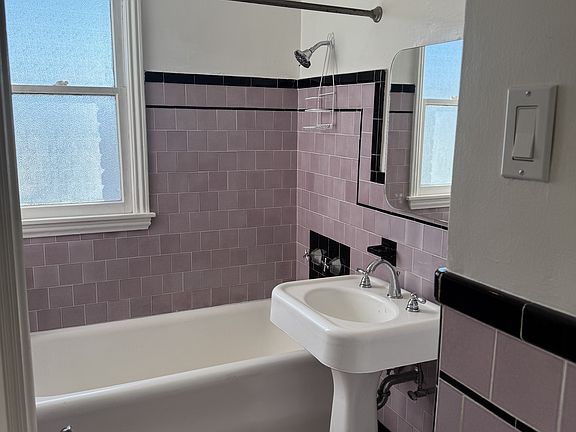 5th image of 3301 Clay St #11283951