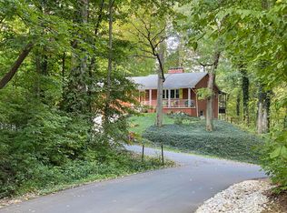 301 Greenwood Dr, Galloway, OH 43119