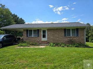 140 Mathews Mill Rd, Martinsville, VA 24112