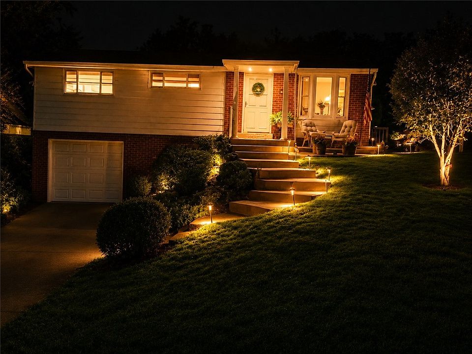 1st image of 90 Sierra Dr