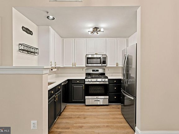 4th image of 680 Orchard Ridge Dr Unit 100