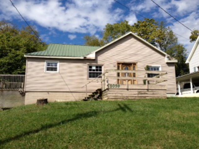 1st image of 2039 Russell Ave