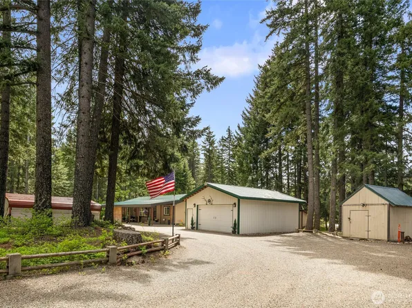120 Silver Trail Road, Easton, WA 98925