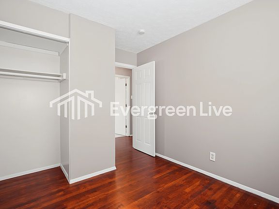 5th image of 3547 Clearwater Dr