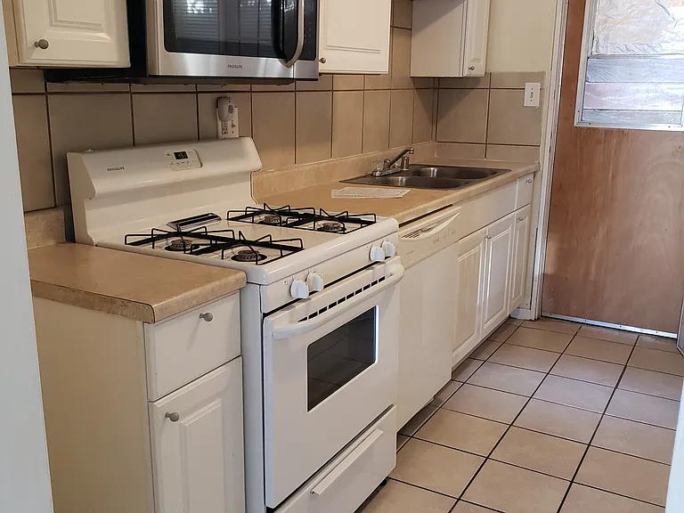 5231 Rex Ave #5231 — Photo 18