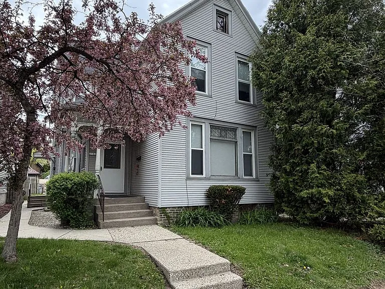 2543 S. Graham St. — Photo 1