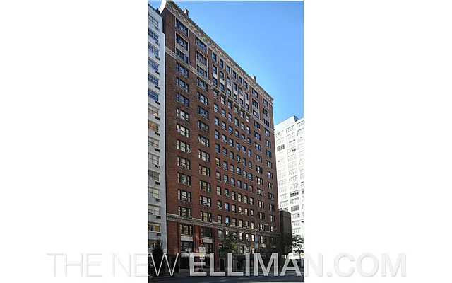 Rented by Douglas Elliman | media 24