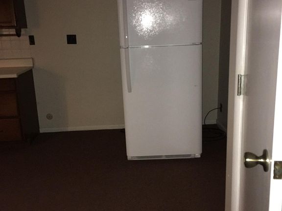 2nd image of 1706 W Jefferson St APT D