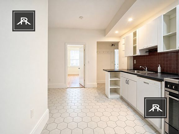 2nd image of 54 Park Vale Ave #9