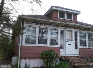 10 Andaloro Way, Westville, NJ 08093
