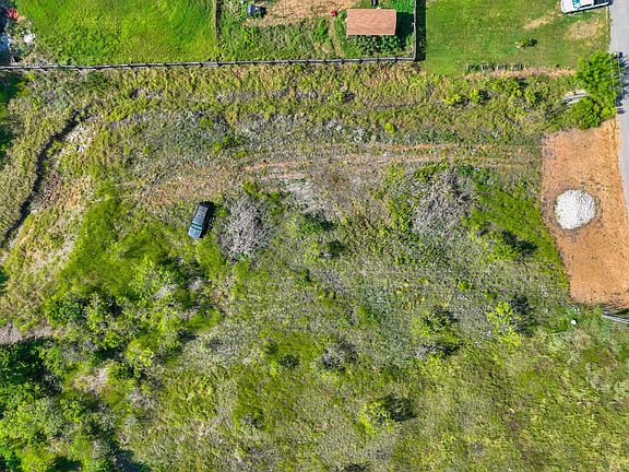 2nd image of 296 E Ridge Ln