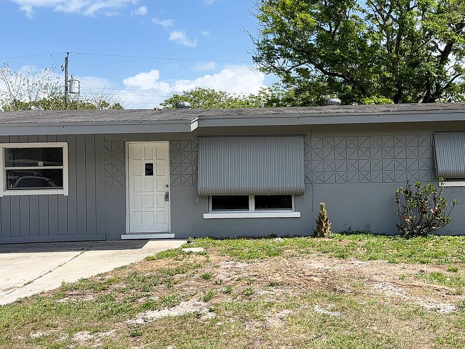 1st image of 4169 Highland Loop