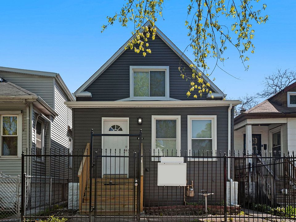 1st image of 6721 S Oakley Ave