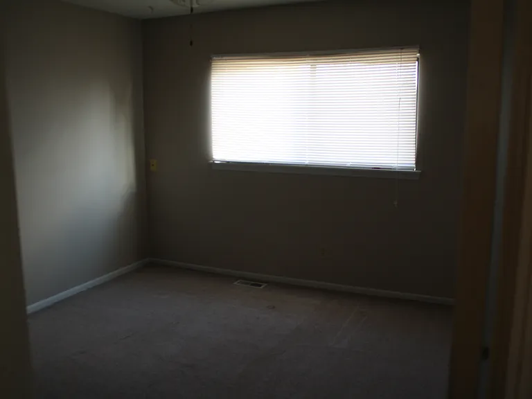 1505 Casey Ct — Photo 8