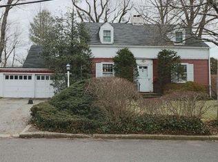 3309 214th Pl, Bayside, NY 11361