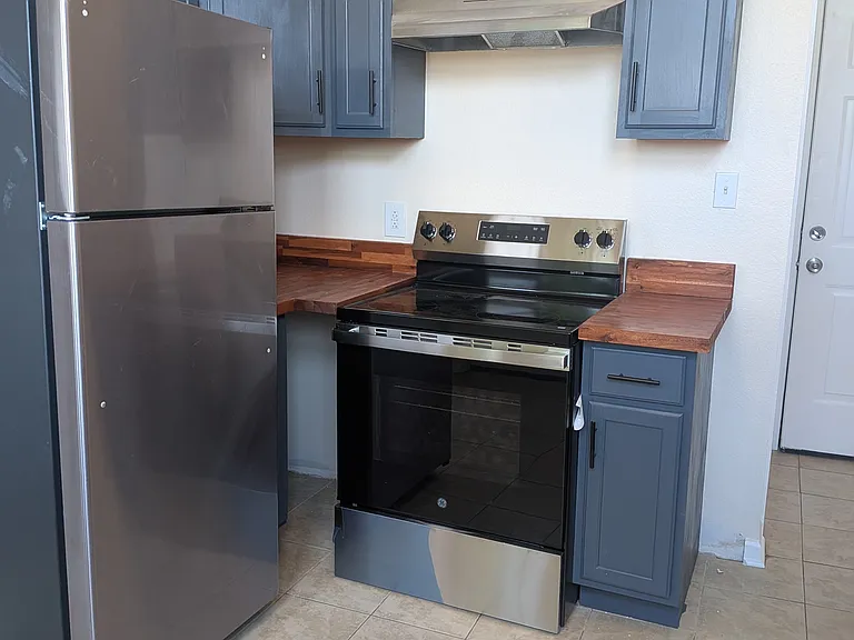 3124 E 5th Ave — Photo 18