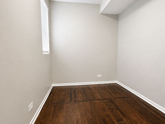 3rd image of 1235 S Kolin Ave #1