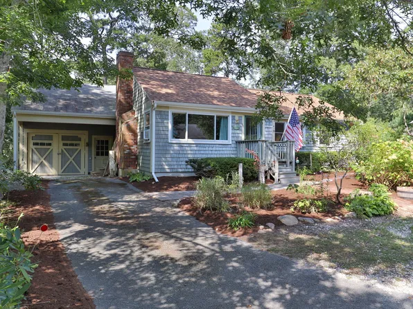80 Prell Circle, Brewster, MA 02631