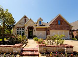 818 Hollington Way, Sugar Land, TX 77479