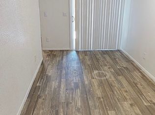 4002 W Camelback Rd #M20, Phoenix, AZ 85019