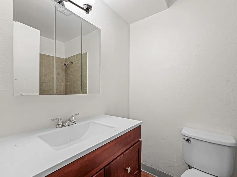 18 Ash Ct — Photo 41