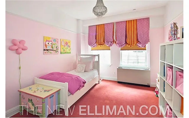 Sold by Douglas Elliman | media 18