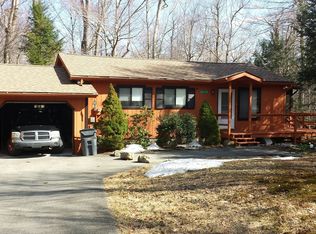 2179 Pine Valley Dr, Tobyhanna, PA 18466