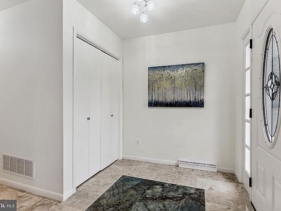 2nd image of 3601 Barry Dr