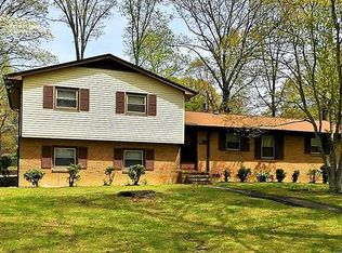 2401 Briargrove Dr, Charlotte, NC 28215
