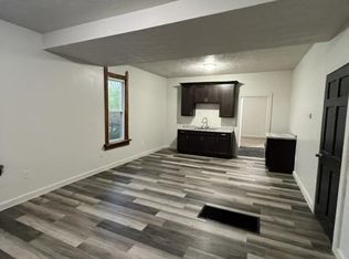232 Maple Ave SE APT B, Massillon, OH 44646