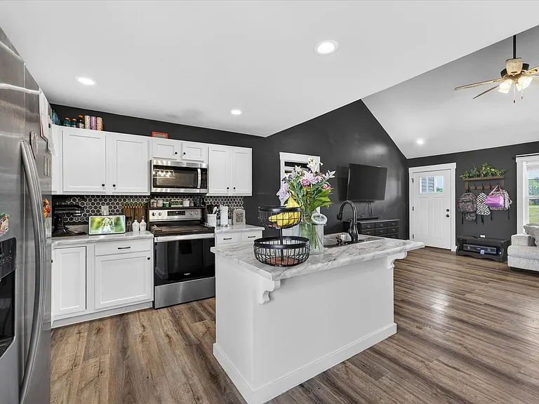 3150 Stokes Chapel Rd — Photo 11