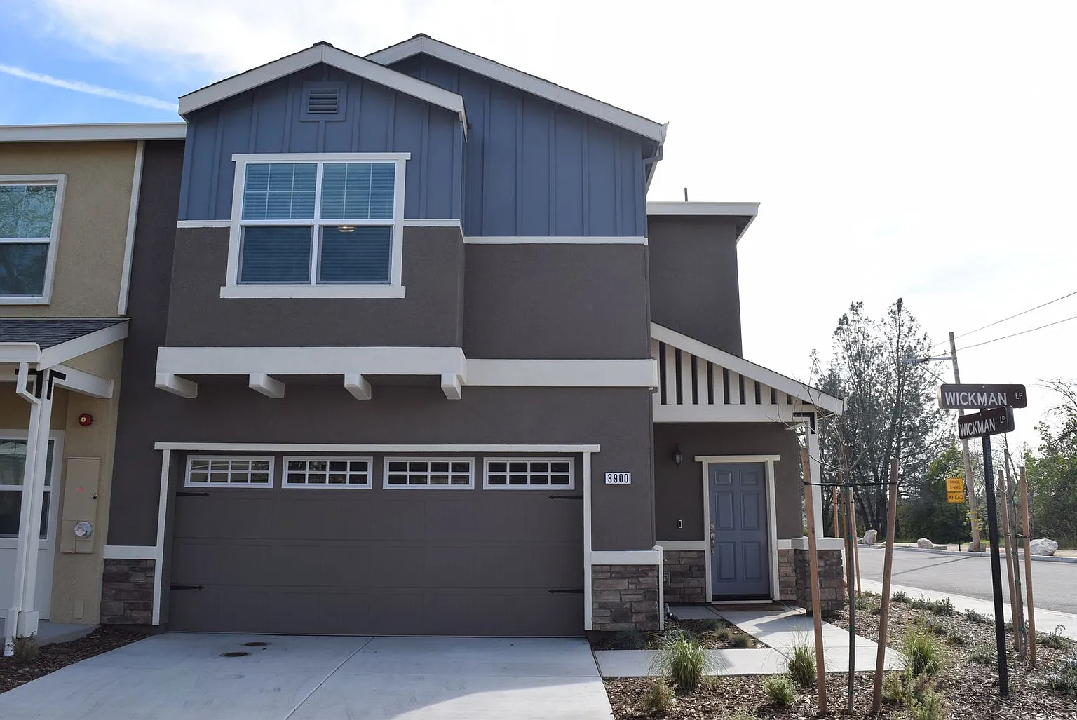 3900 Wickman Loop photo 1