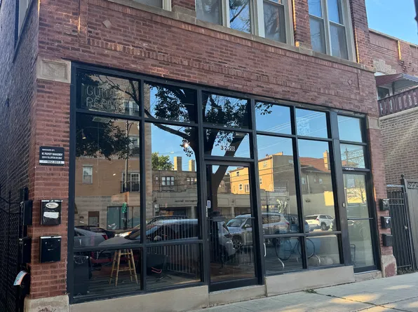 3228 W Fullerton Ave Studio Basement, Chicago, IL 60647