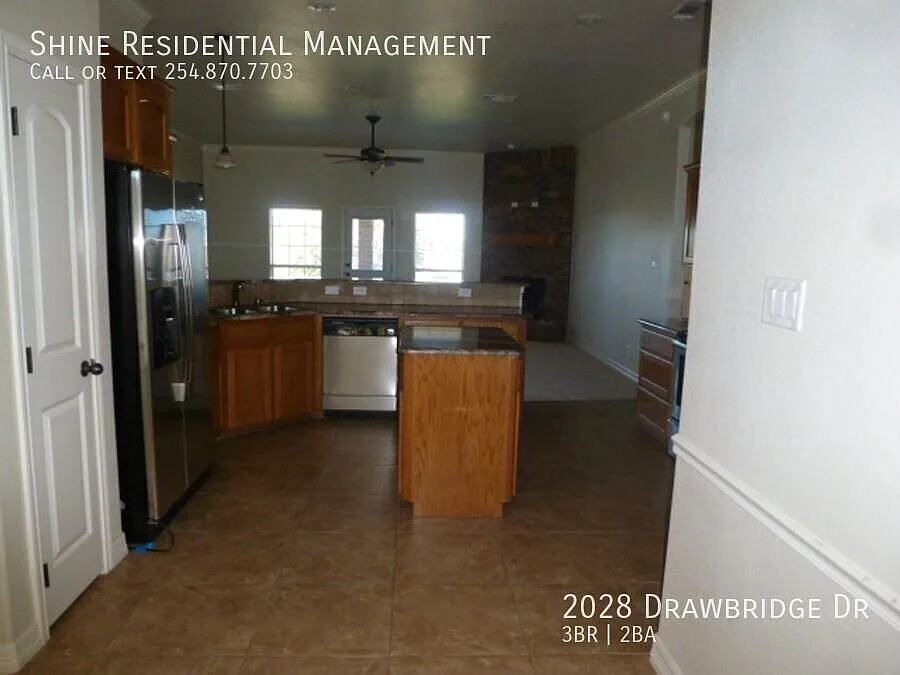 Located in the established Knights Ridge neighborhood and sits within walking distance of local s... — Photo 3