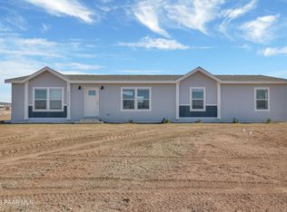 25325 N Mitchell Rd, Paulden, AZ 86334