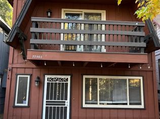 22903 Waters Dr, Crestline, CA 92325