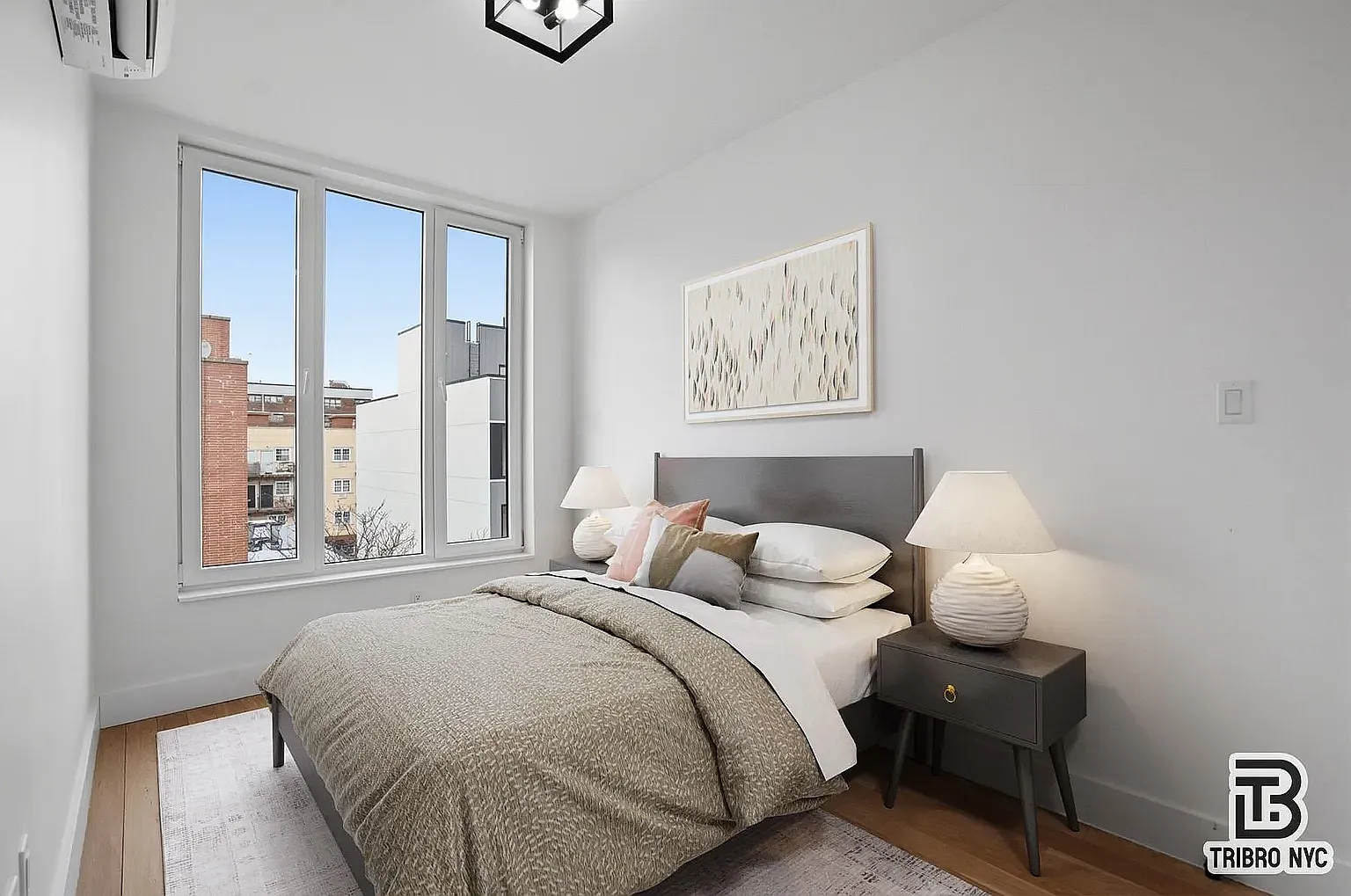 477 Lexington Avenue — Photo 2