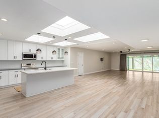 8618 E Mackenzie Dr, Scottsdale, AZ 85251