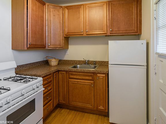 3rd image of 501 N Marion St APT 2