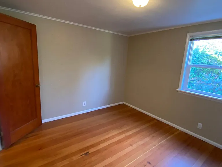 bedroom #1
