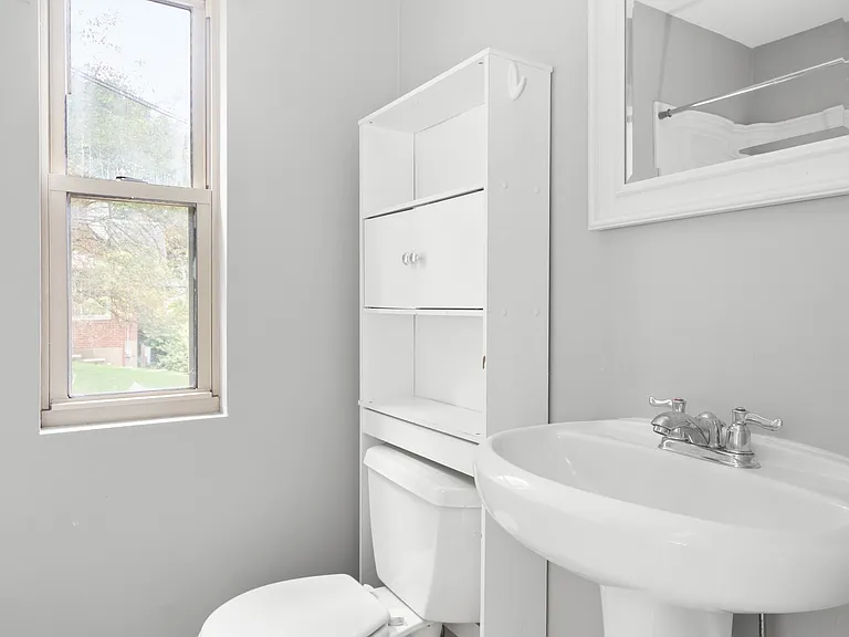 5649 Library Rd — Photo 14