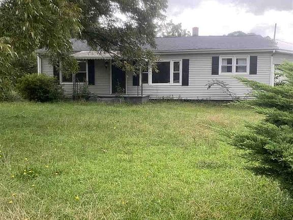 2nd image of 211 Oakway Ave #215