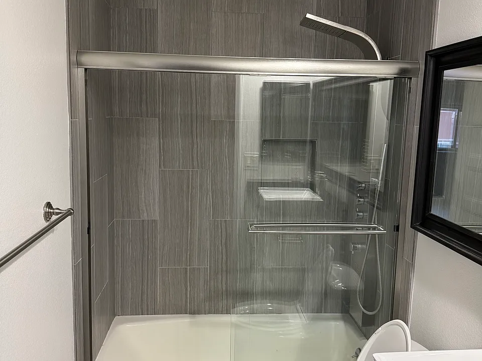 2nd Bathroom