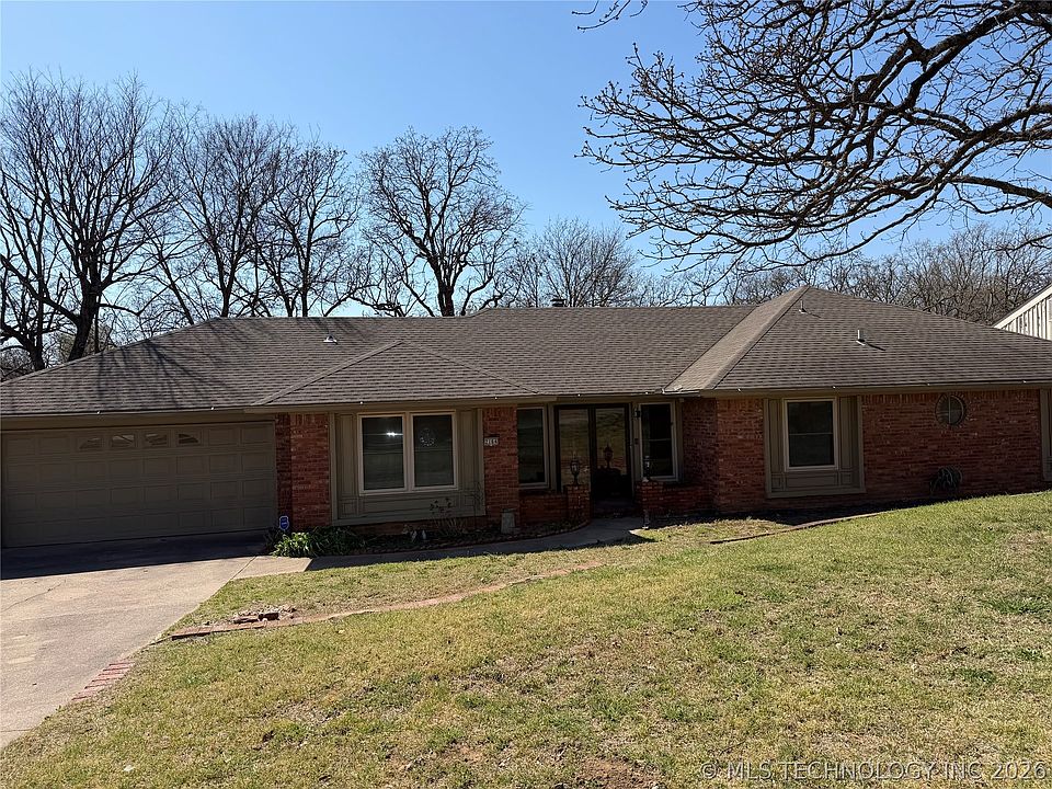 1st image of 2164 N Waco Ave
