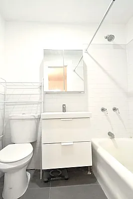 Rented by Bold New York | media 9