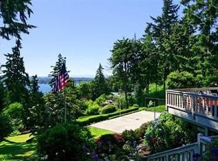 8320 84th Ave SE, Mercer Island, WA 98040