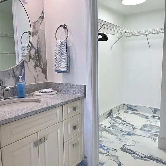 10525 Gulf Shore Dr #251 — Photo 28