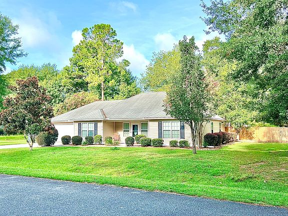 2nd image of 4214 Shelby Ln