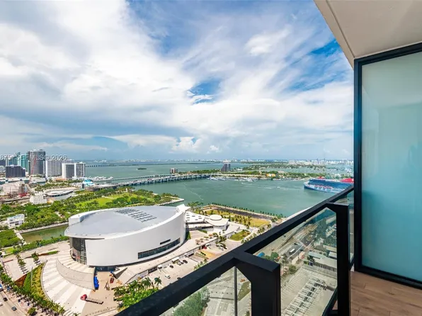 398 NE 5th St #3104, Miami, FL 33130