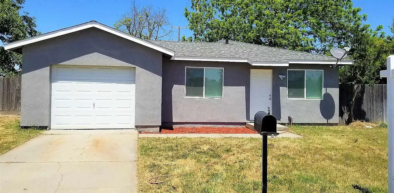 1025 Sunrise Ct photo 1